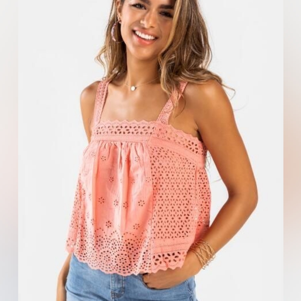 Coco + Jaimeson Eyelet Lace Trim Tank Top